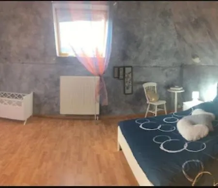 Maison D'hotes Au Pied Du Chateau *